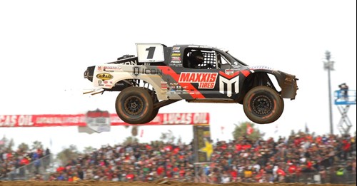Multiple Podiums for Maxxis Tires at Loorrs’ Battle South of the Border
