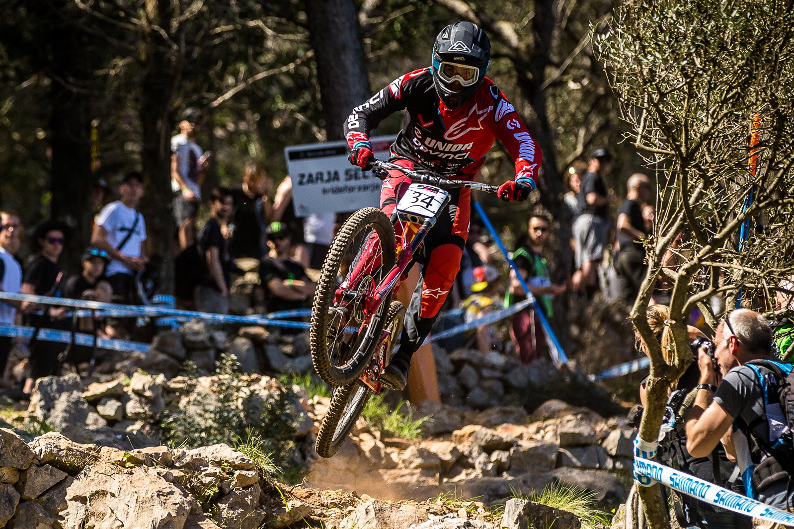 Eight Maxxis Riders in Top 10 at DH World Cup 1