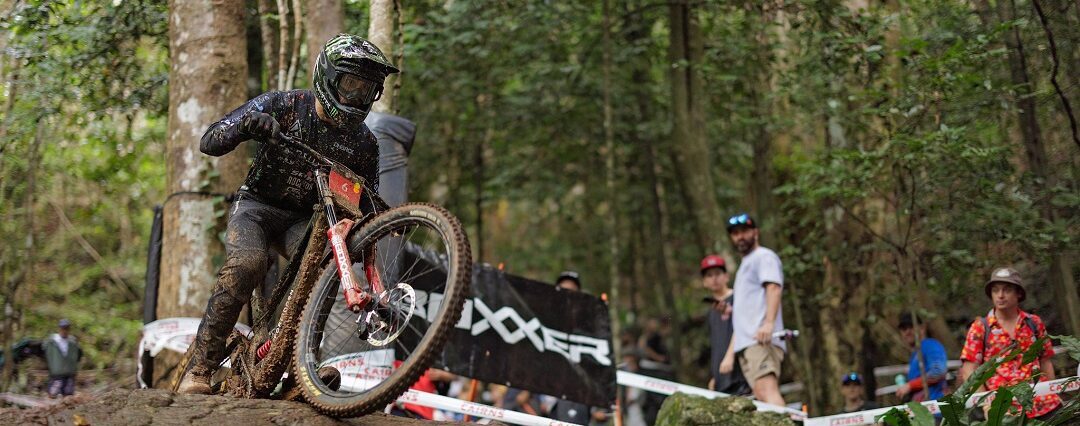 Connor Fearon on his way to a dh win