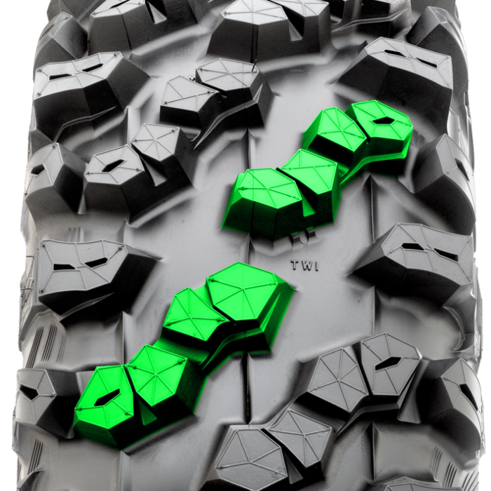 Maxxis-Carnivore-RT-center-tread