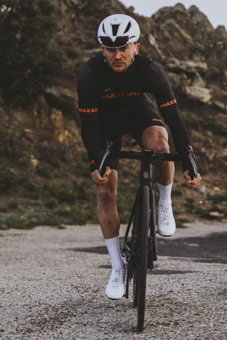 brazodehierro_MAXXIS_high road SL_riding_jordi-23 -1800px