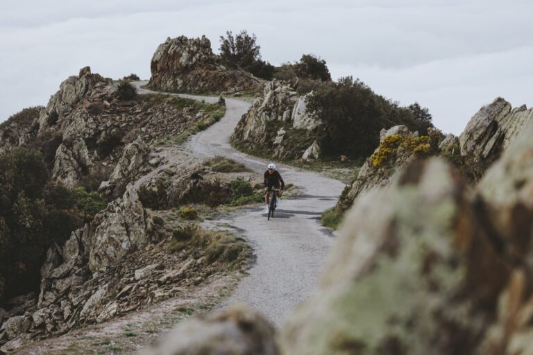 brazodehierro_MAXXIS_high road SL_riding_jordi-5 -1800px