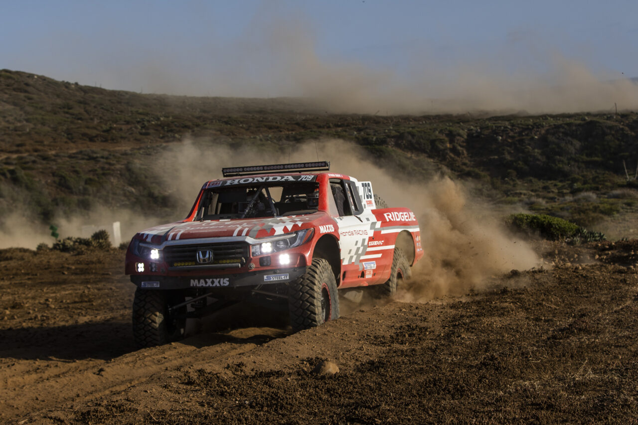 2023-score-baja500-race-maxxis-7