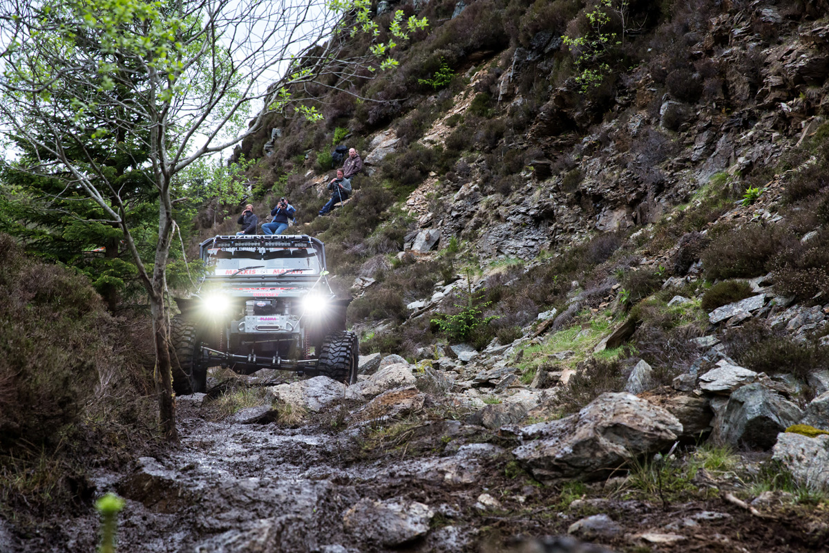 Rob Butler roars to victory at the Maxxis King of Wales