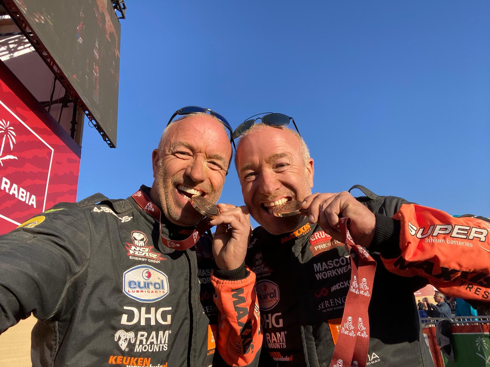 Coronel brothers finish dakar 2020