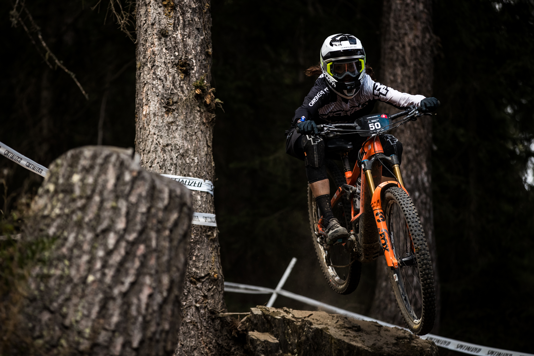 Laura Charles racing her e-Bike