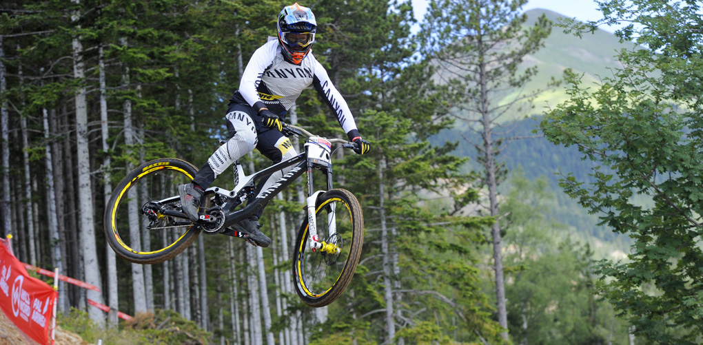 Maxxis riders win at the UCI MTB World Cup