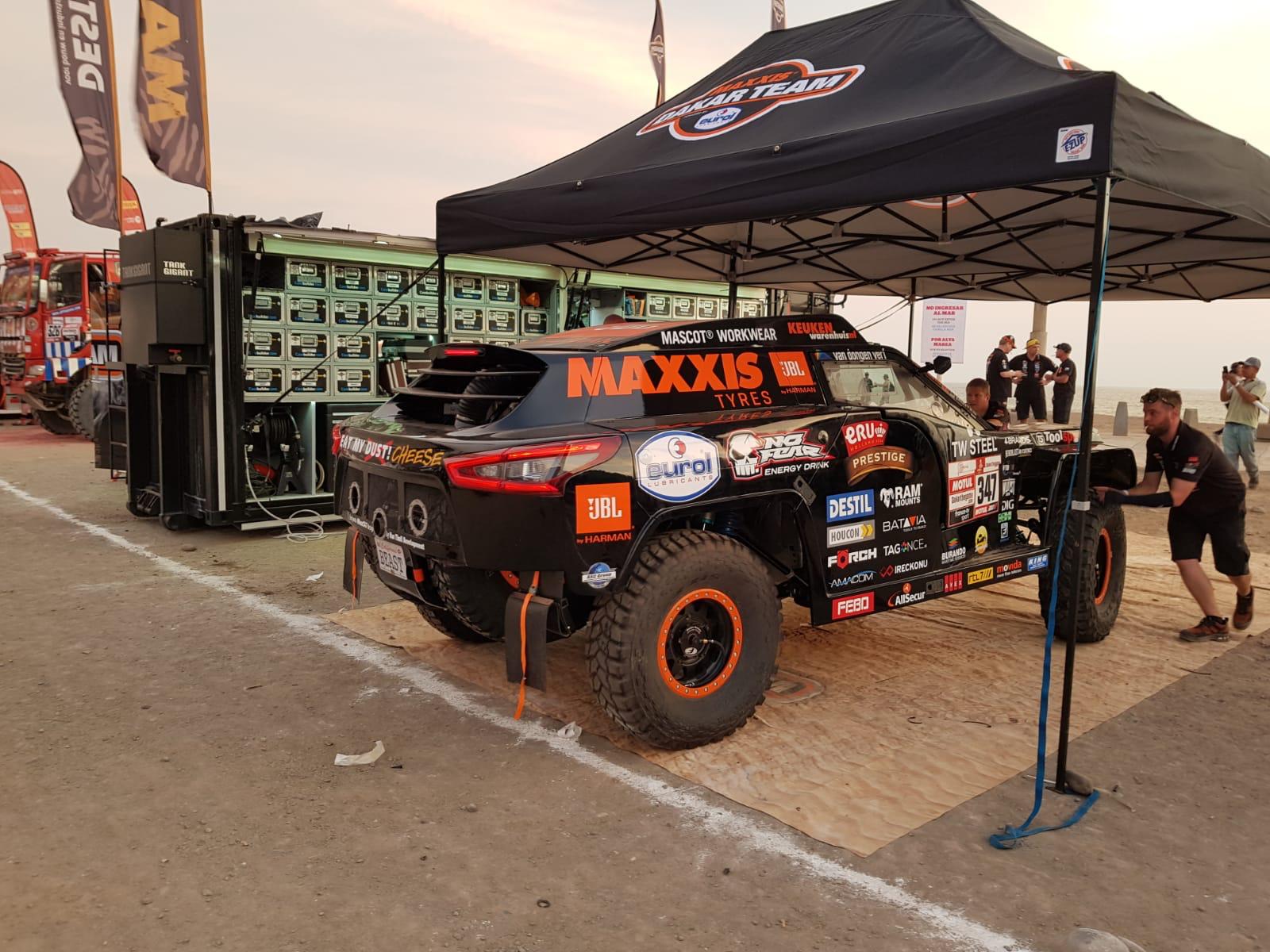 Coronel brothers' vehicle at Dakar Rally.