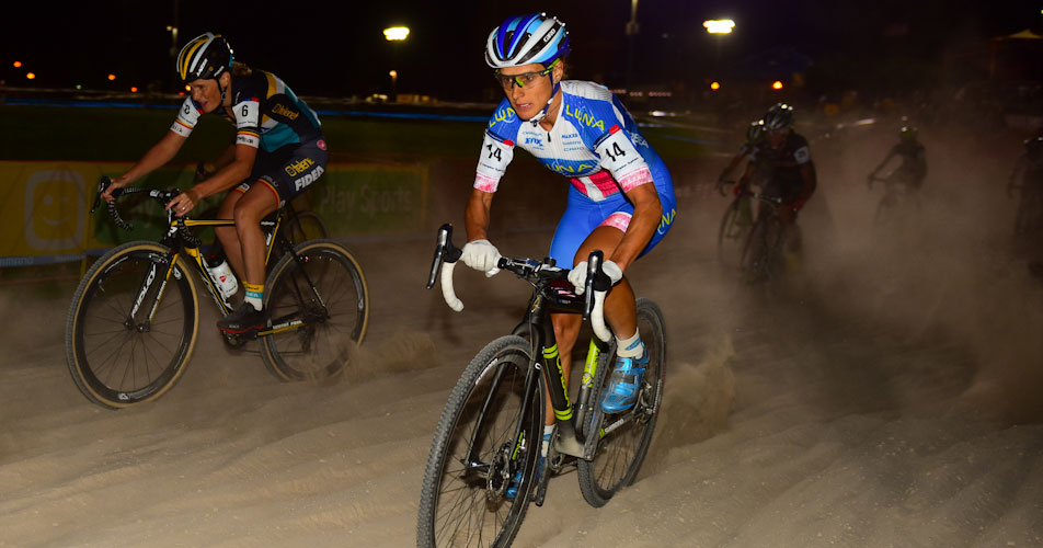 Night time CX race