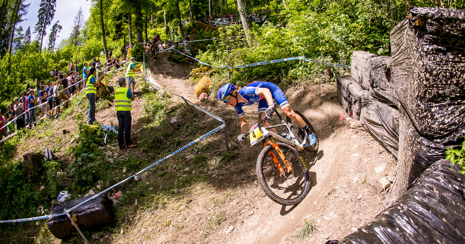 Cyclists Ride Maxxis to Podium at World’s Biggest Sporting Event