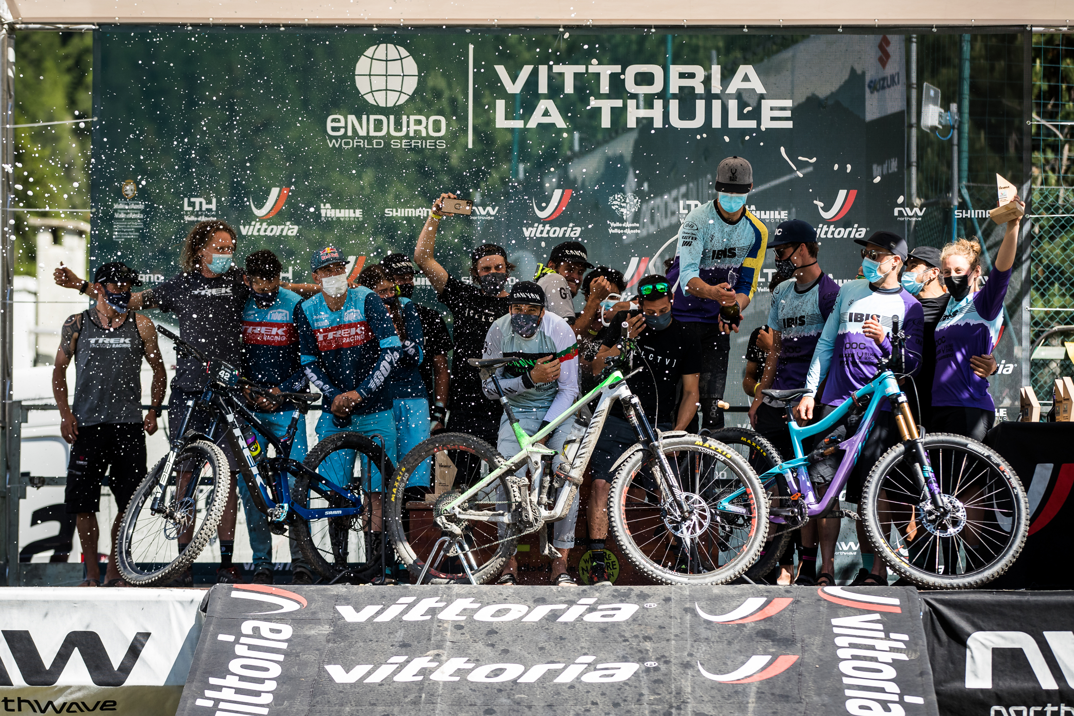 La Thuile #2 team podium