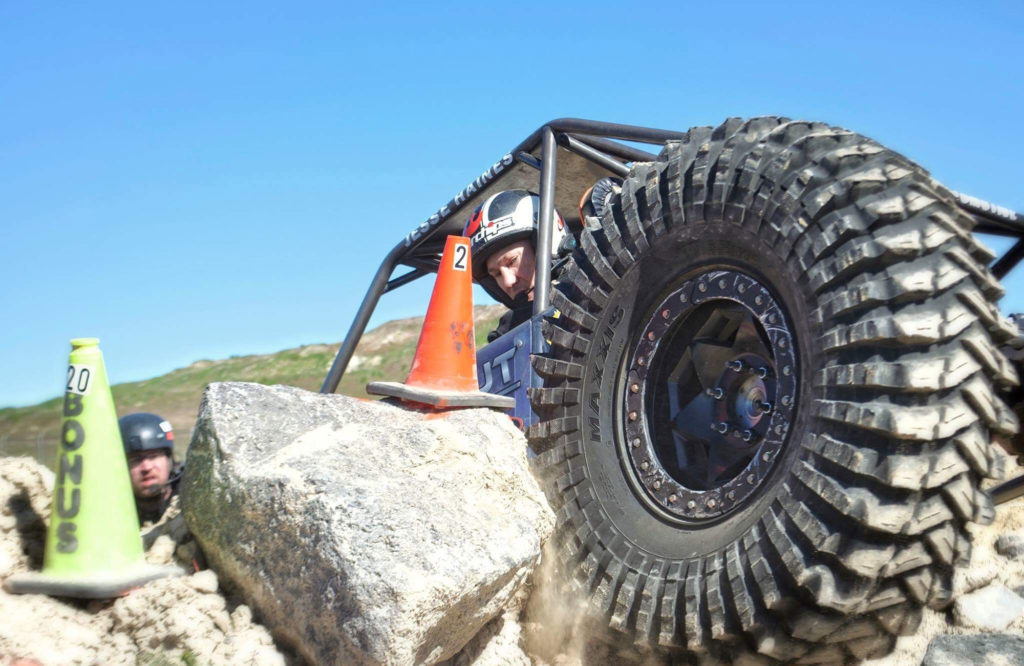 Jesse Haines rock crawling