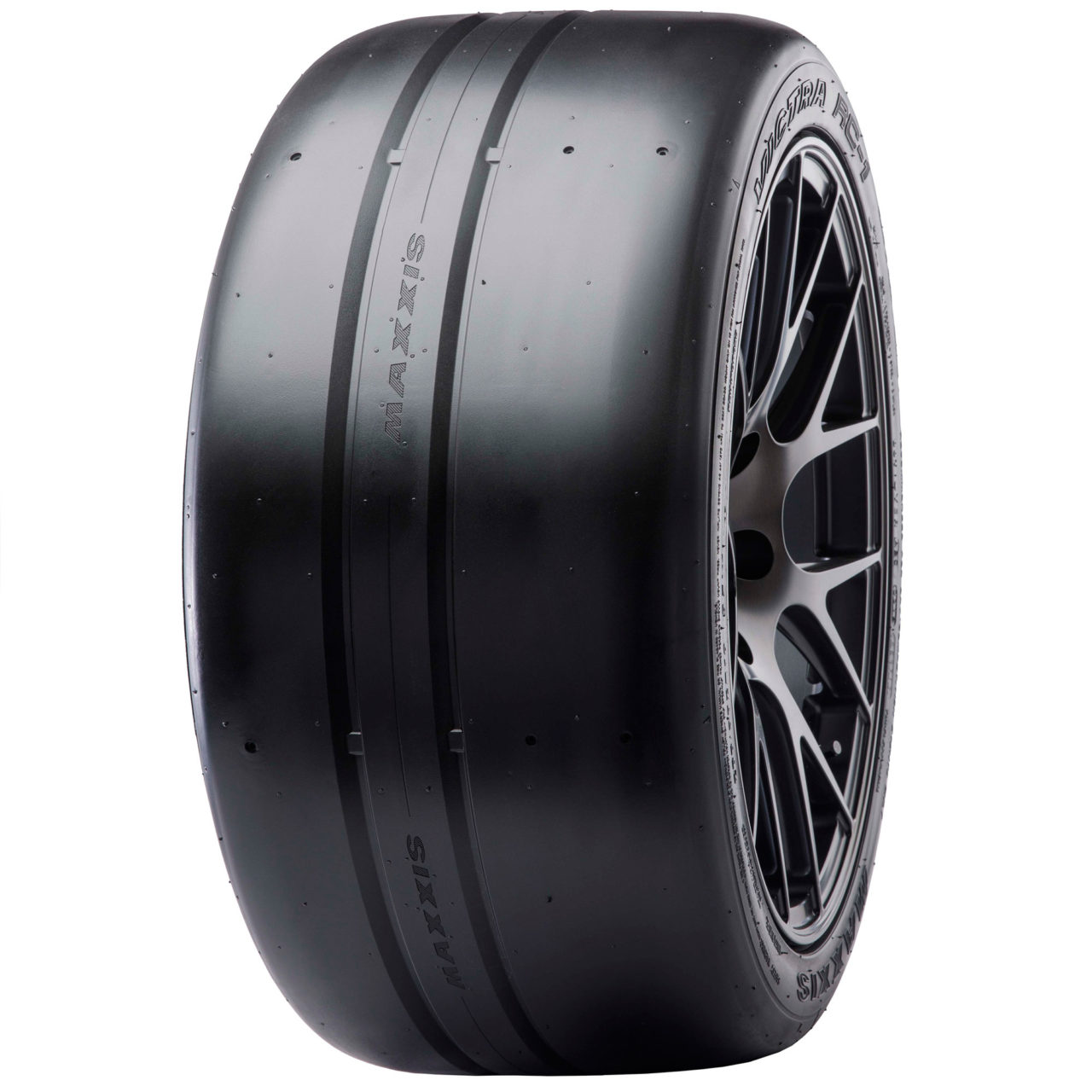 Victra RC-1 tire three quarter product image