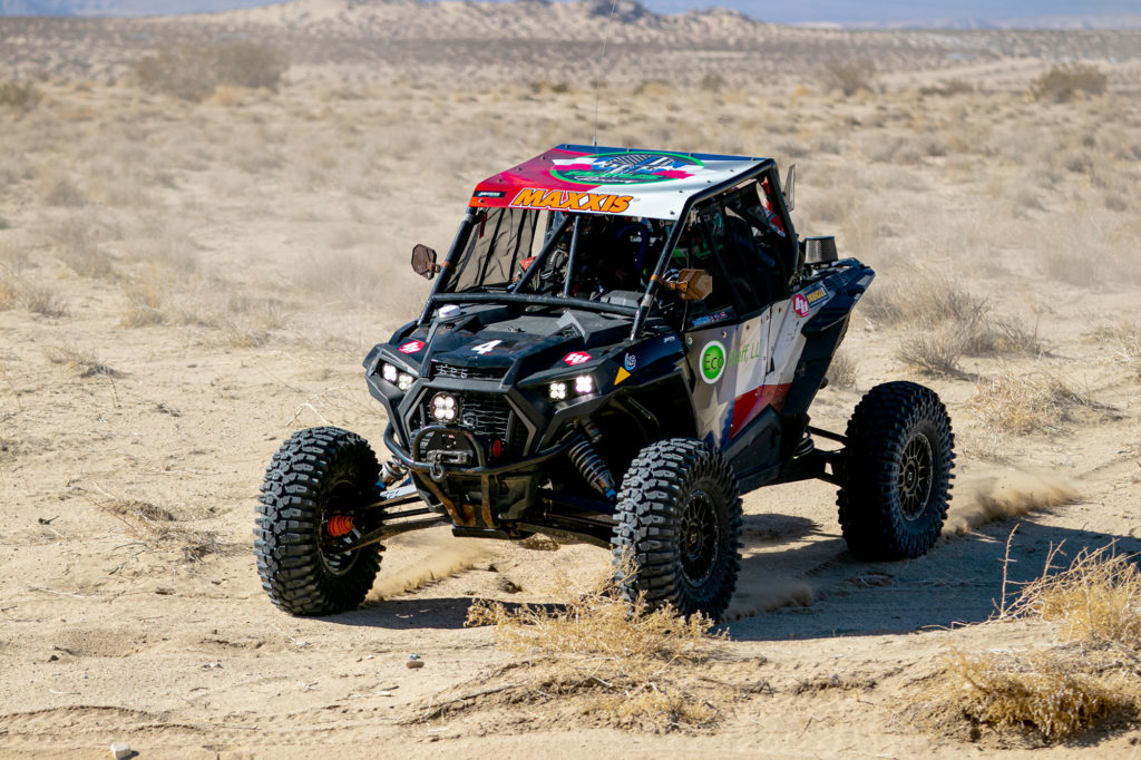 SxS racing in the desert