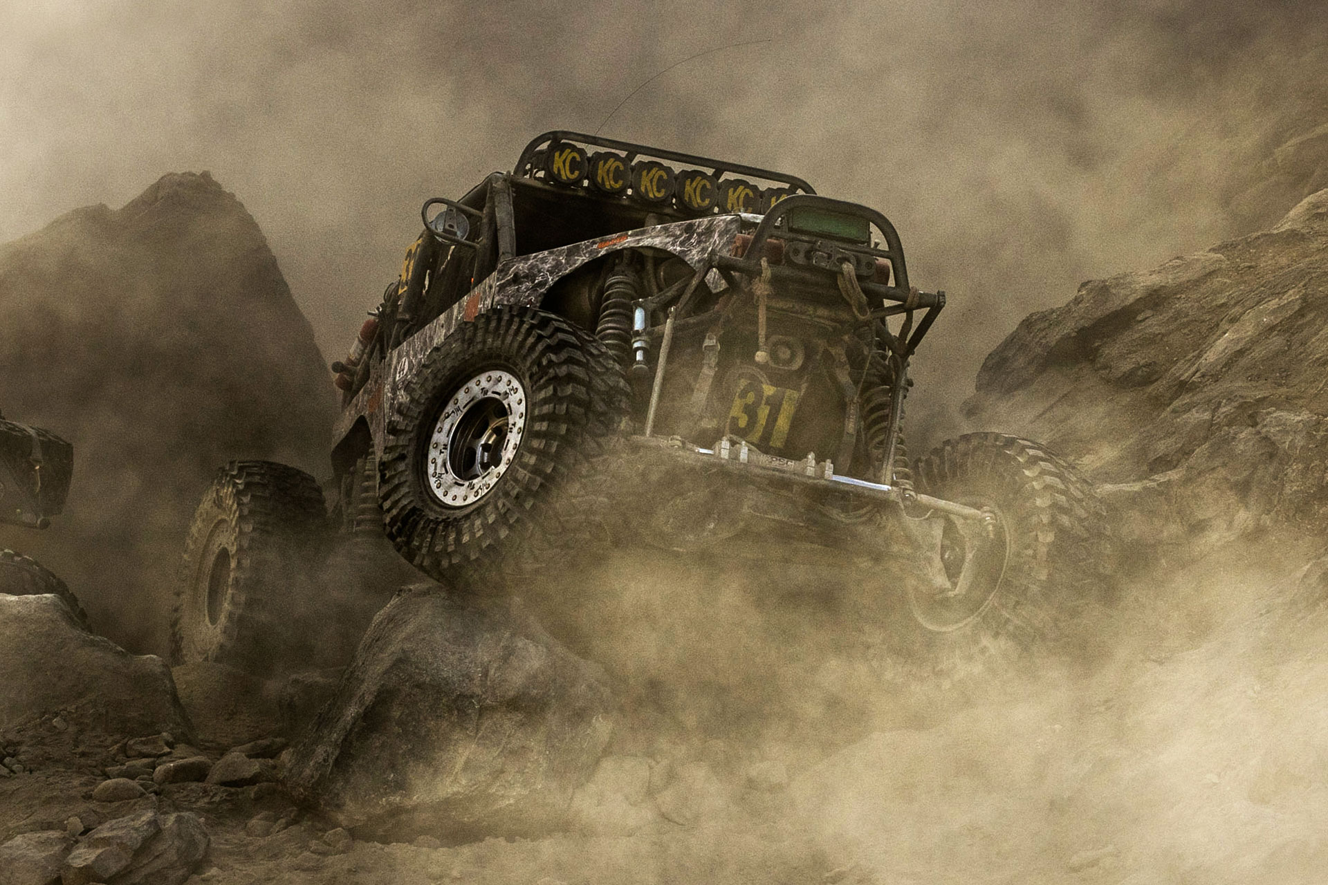 King of the Hammers Ultra4 Racing Competition vehicle on MAXXIS M8060 Trepador Tires