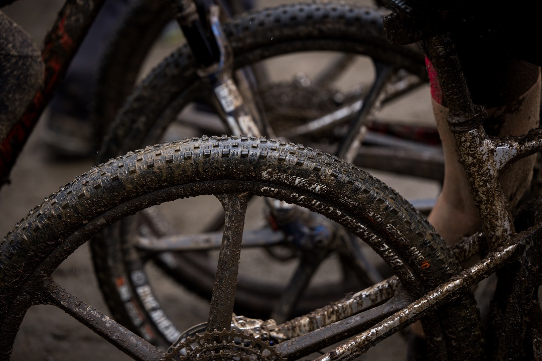 Severe tire in Andorra
