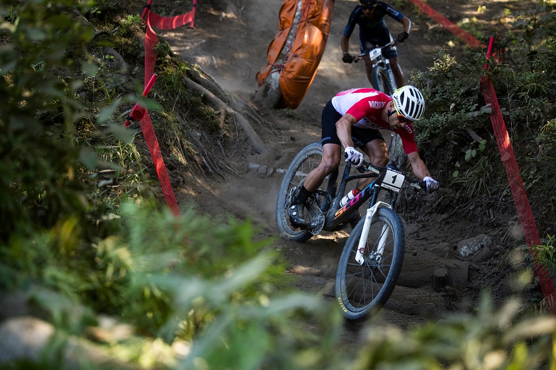 Nino charging down a trail