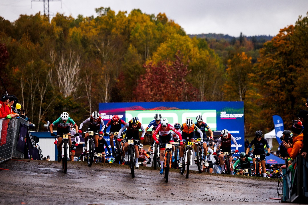 XC Elite Women's start