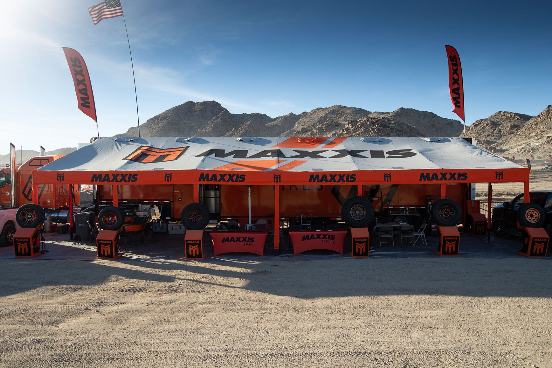 Maxxis support truck at king of the hammers.