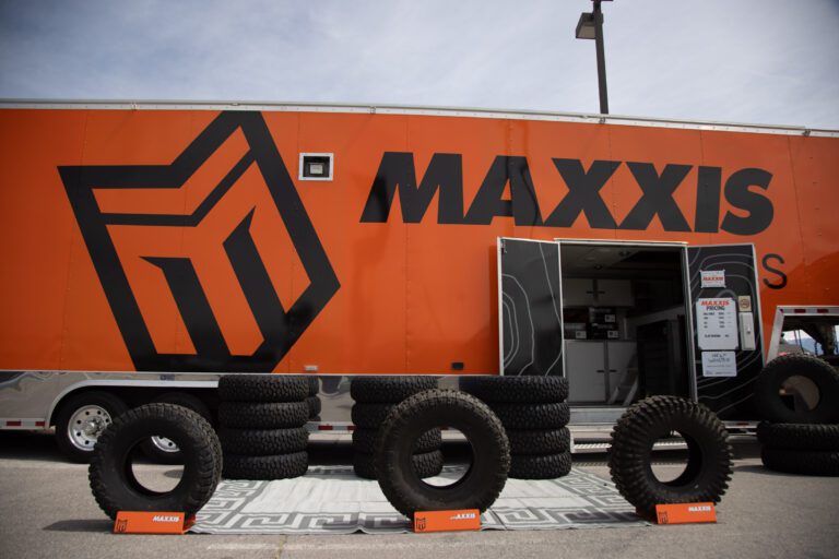 Maxxis racing support truck