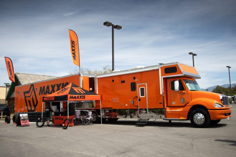 Maxxis racing support truck