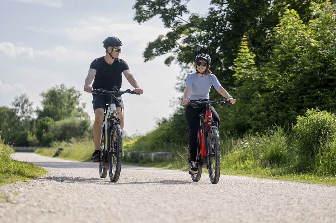 Riders on the metropass at offroad