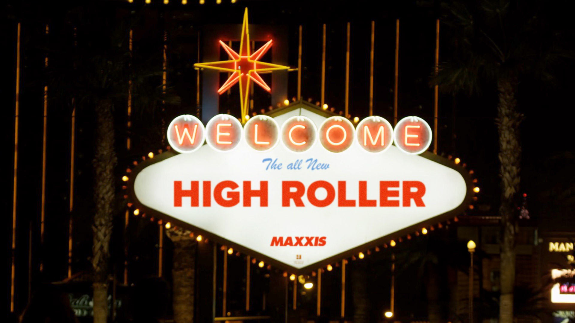 Neon sign with High Roller text.