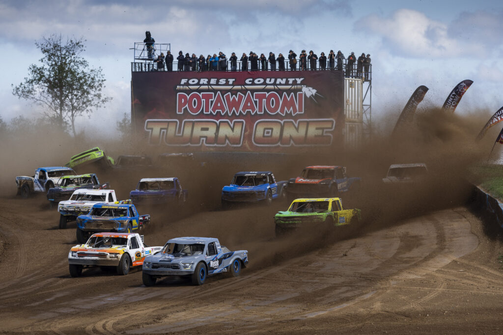 Maxxis Athletes Crush It at Crandon