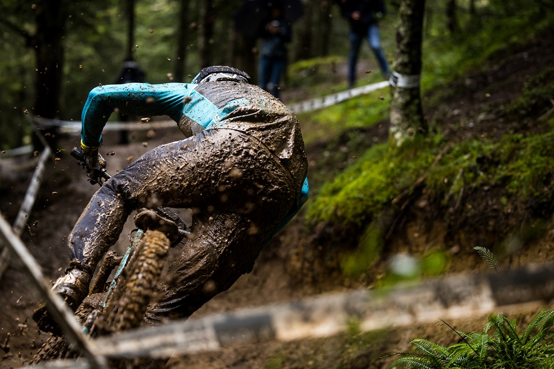 Muddy Yeti racer