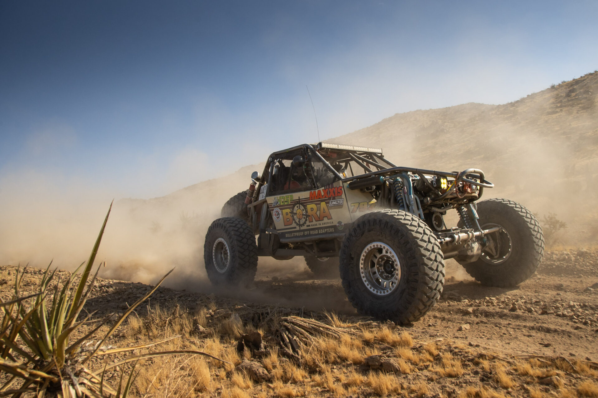 4400 Truck ripping through the dust