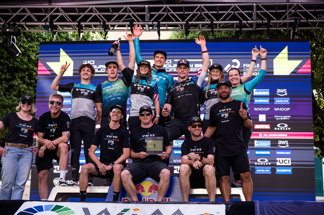 Yeti team posing