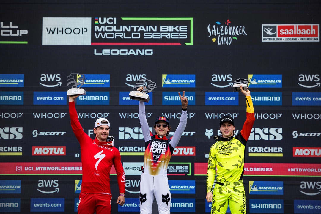 Mens podium