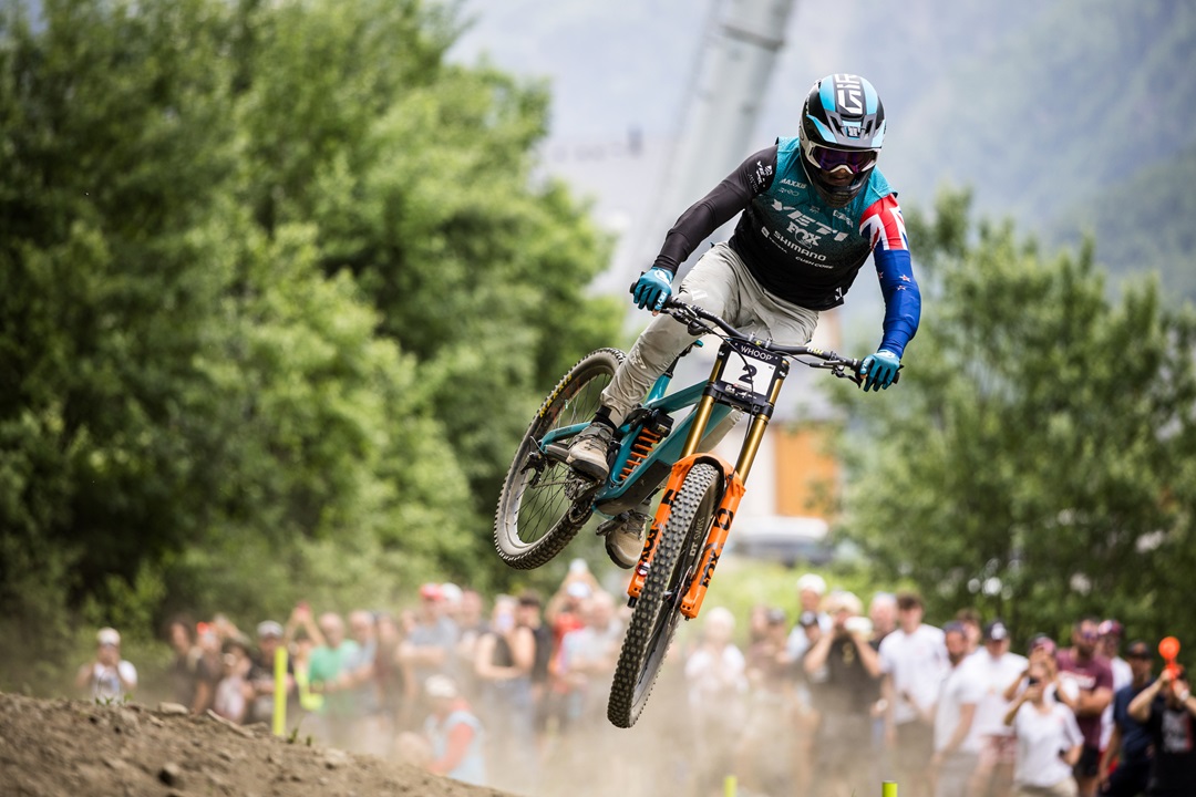 Tyler airing it out