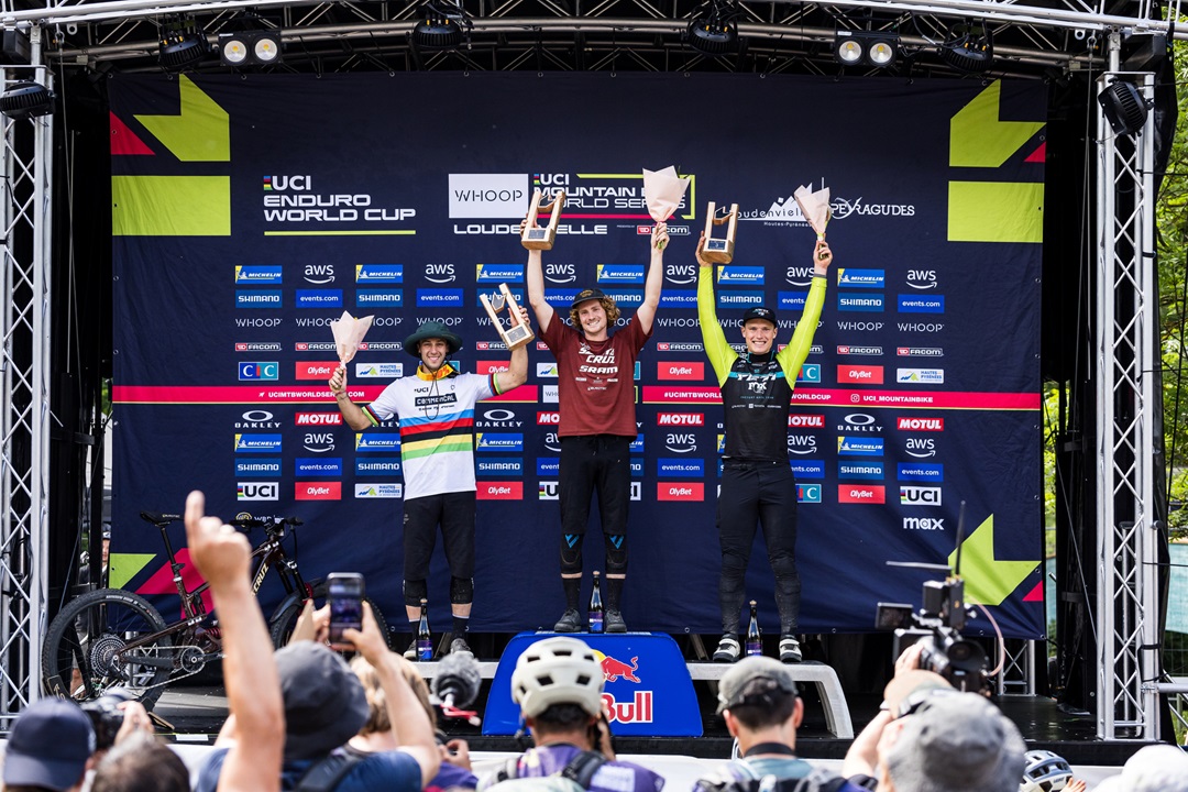 Elite men's edr podium