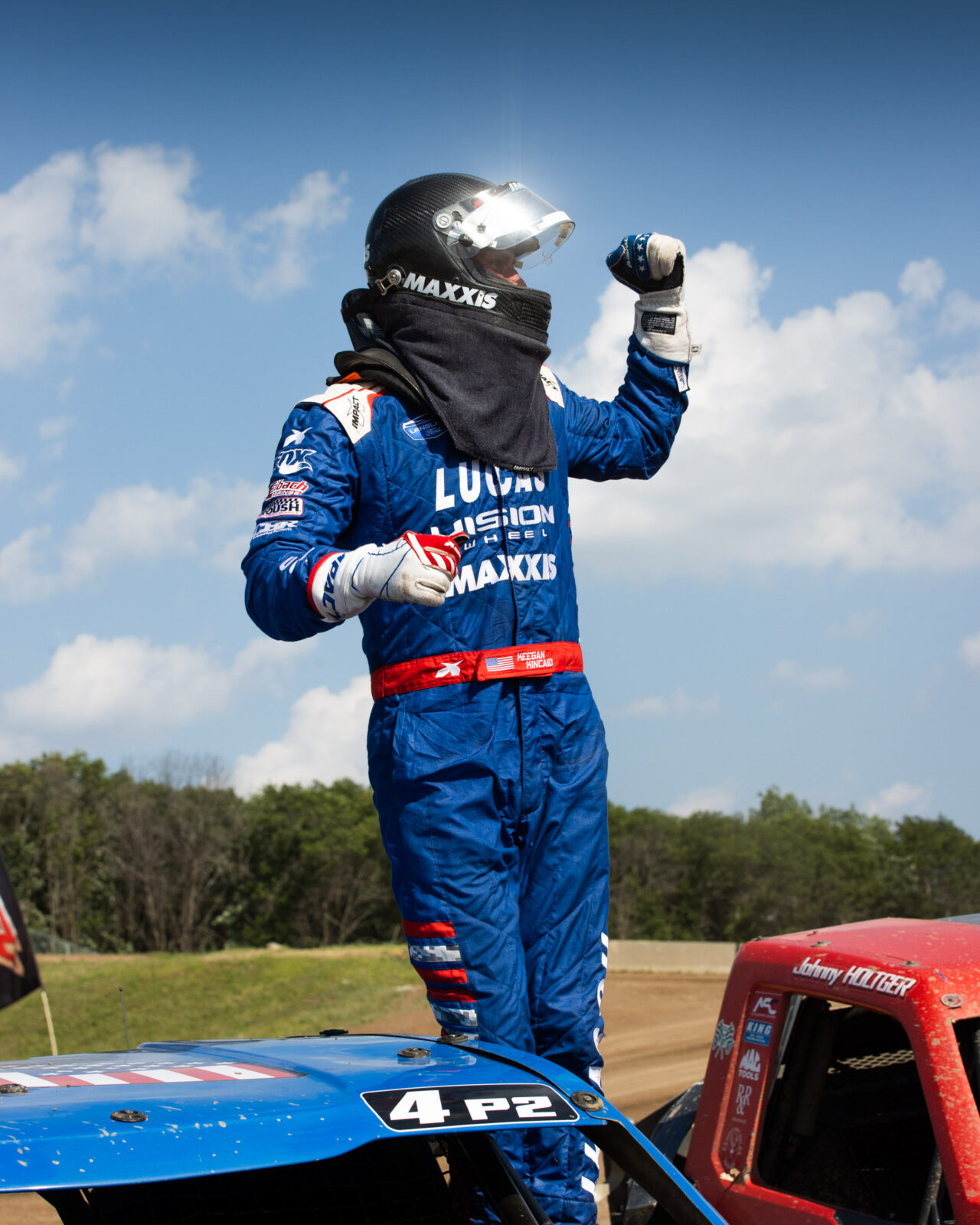 Maxxis athlete celebrating a great round