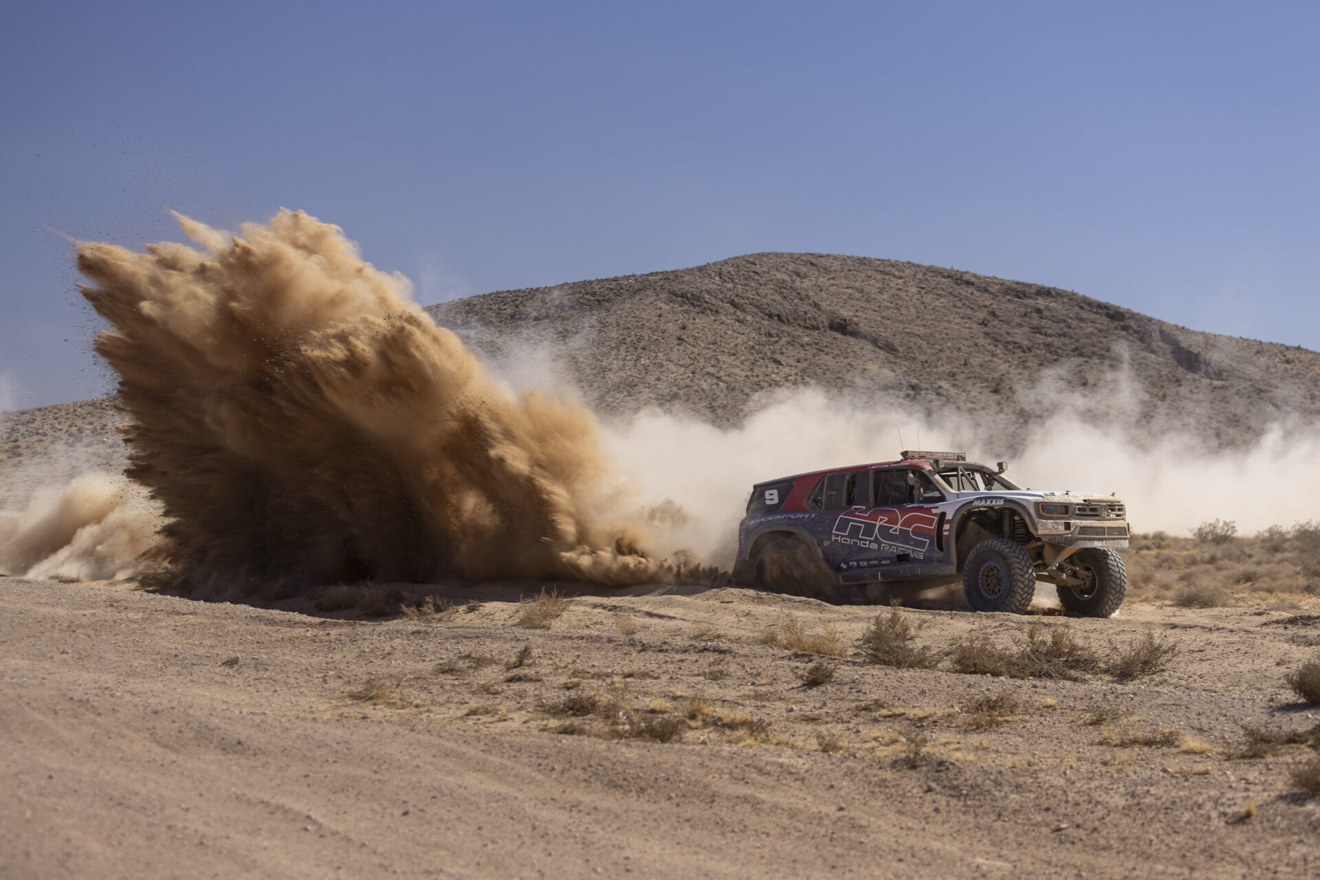Honda Team Ridgeline in the desert