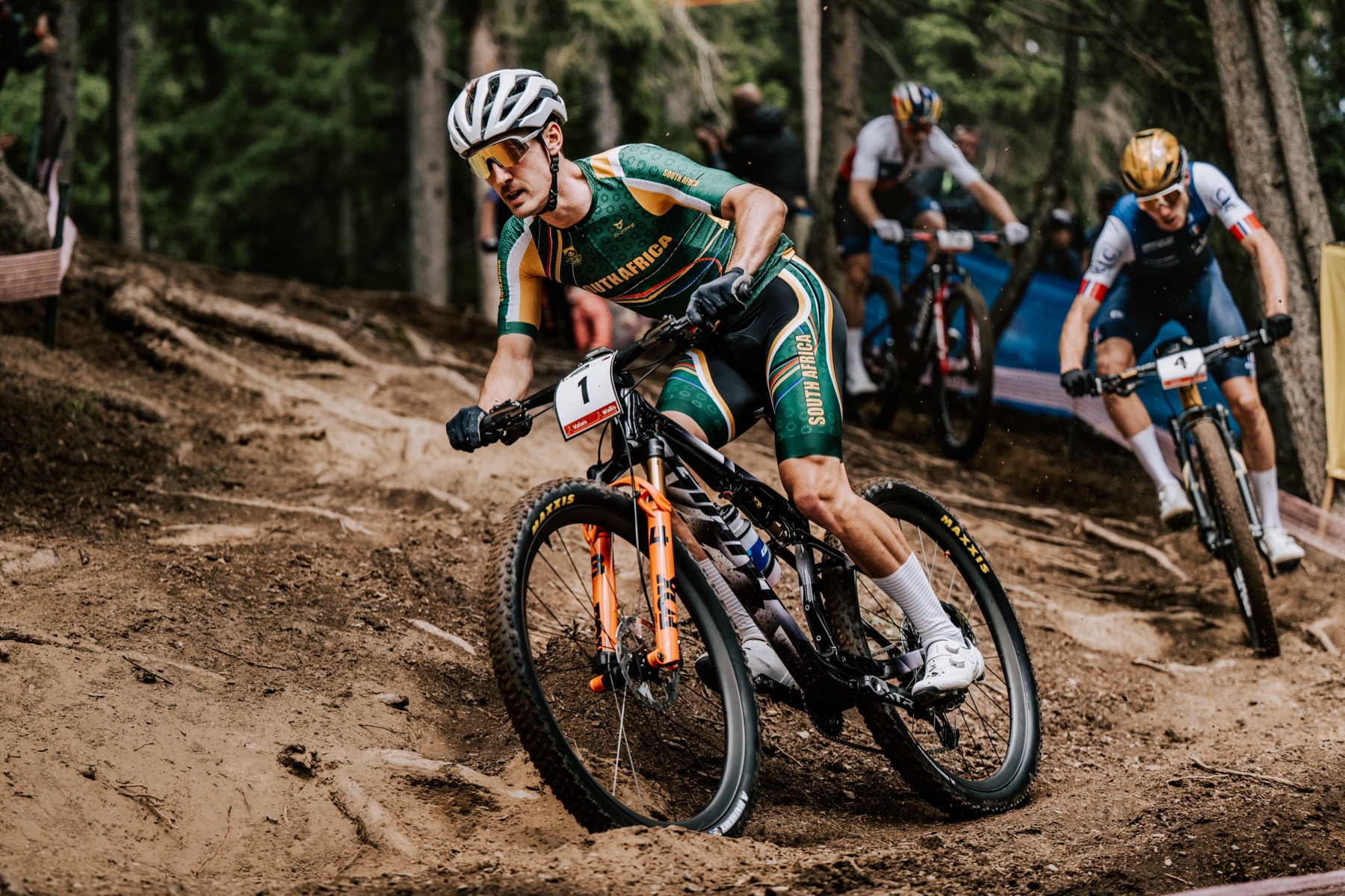 Alan Hatherly corning in sand pit