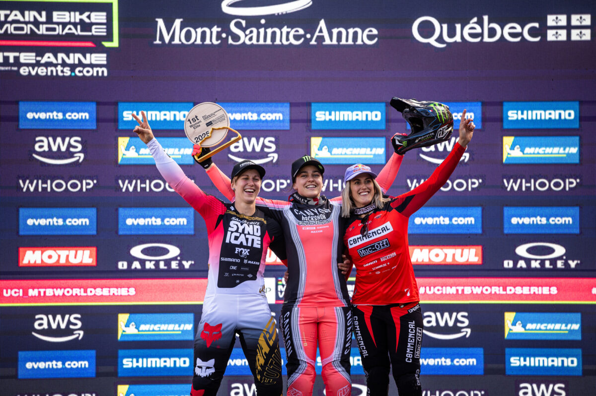 Elite women's podium
