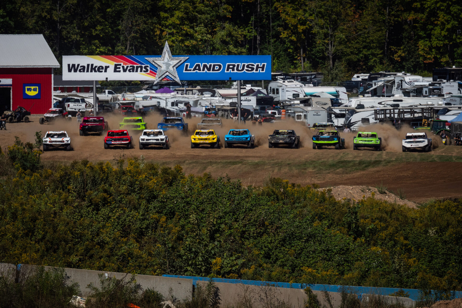 CHAMP race line up at the start.